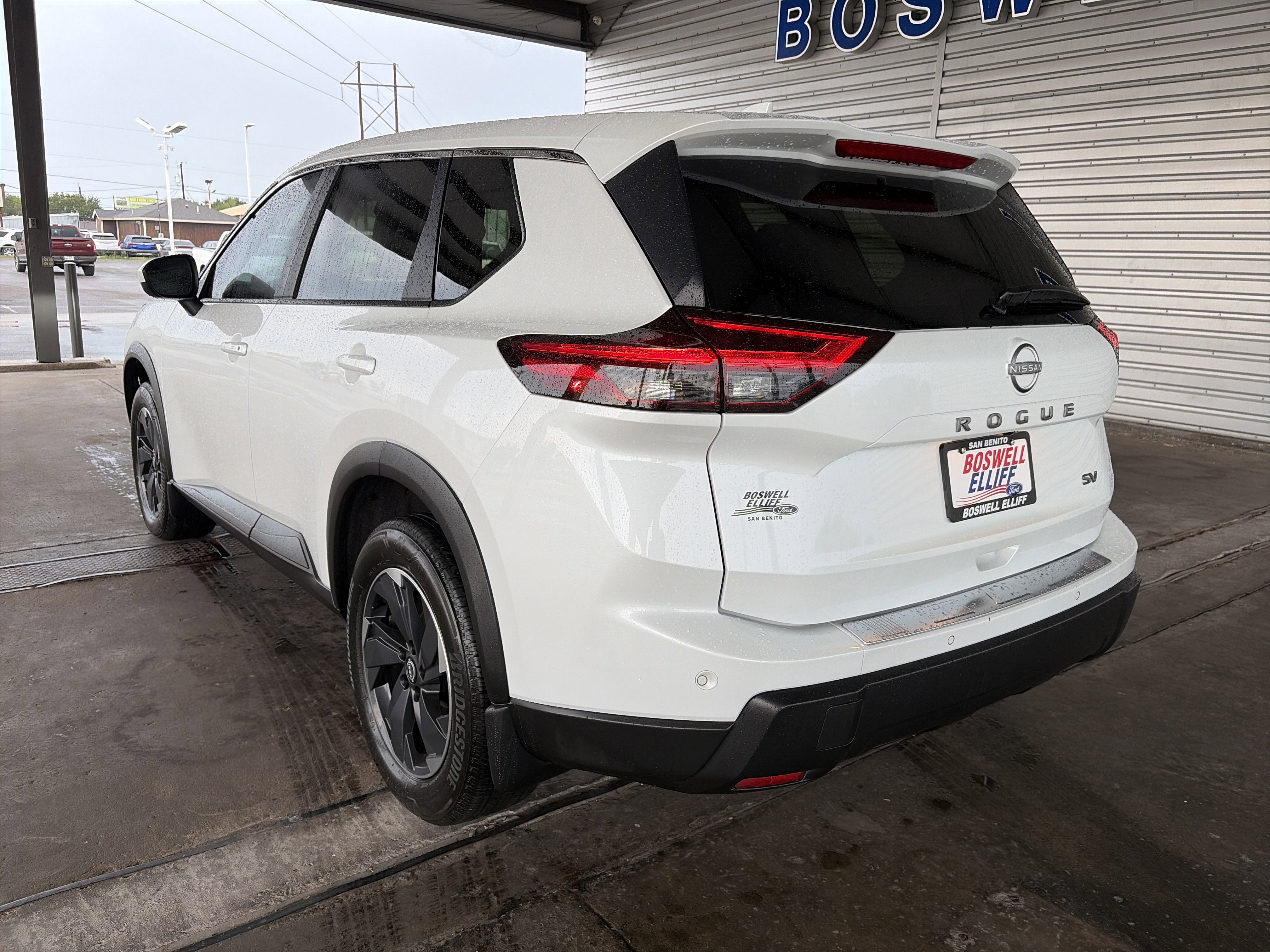 2024 Nissan Rogue SV